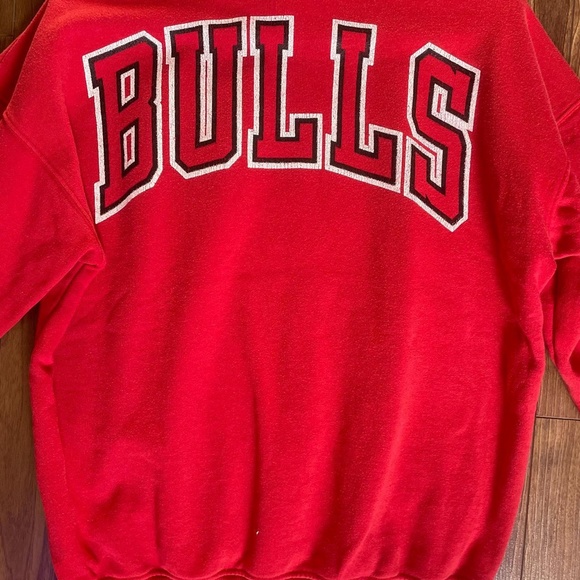 NBA X UNK Chicago Bulls Crewneck - Picture 3 of 3